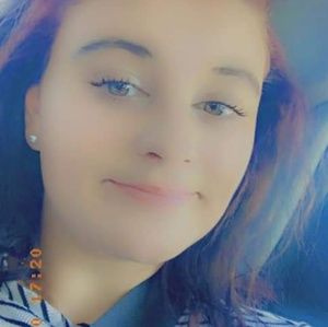 Meet your Posher, Alexis